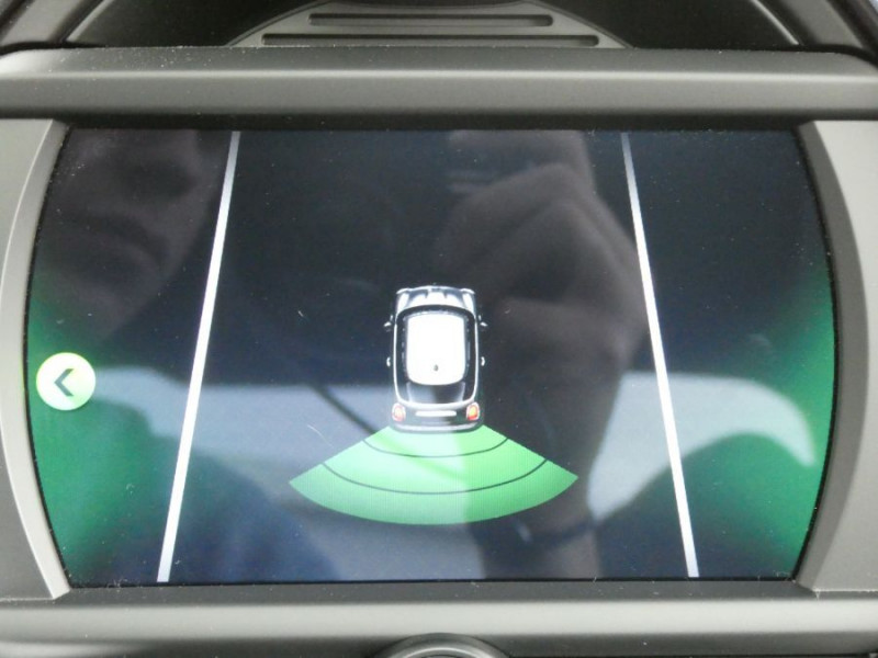 Photo 24 de l'offre de MINI MINI III 1.5i 136 BVA (F56) COOPER 3P GPS TOE 1ère Main à 24450€ chez Mérignac auto
