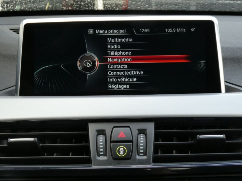 Photo 21 de l'offre de BMW X1 (F48) SDRIVE 18DA 150 BVA8 LOUNGE GPS Hayon EL. Camera SEM Options... à 25490€ chez Mérignac auto