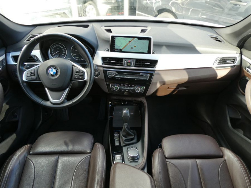 Photo 20 de l'offre de BMW X1 (F48) SDRIVE 18DA 150 BVA8 X LINE CUIR TOIT Ouvrant JA19 Hayon EL. à 29490€ chez Mérignac auto
