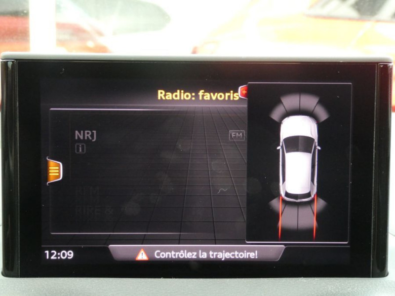 Photo 23 de l'offre de AUDI Q2 2.0 TDI 150 S Tronic SPORT QUATTRO GPS Full LED à 23950€ chez Mérignac auto