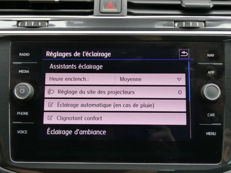Photo 27 de l'offre de VOLKSWAGEN TIGUAN II 2.0 TDI 150 DSG7 2WD COMFORTLINE GPS Camera JA19 Key Less à 27950€ chez Mérignac auto