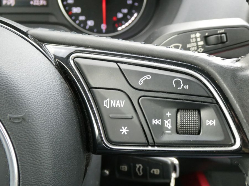 Photo 33 de l'offre de AUDI Q2 2.0 TDI 150 S Tronic SPORT QUATTRO GPS Full LED à 23950€ chez Mérignac auto