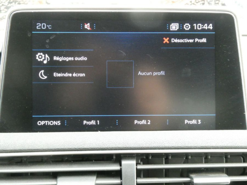 Photo 22 de l'offre de PEUGEOT 3008 II 1.2 PureTech 130 BVM6 PACK GPS JA18 à 24250€ chez Mérignac auto