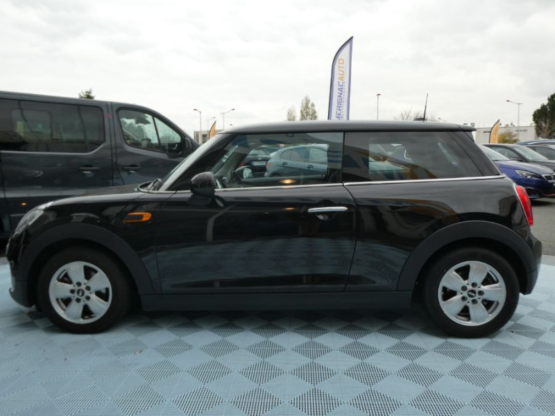 Photo 12 de l'offre de MINI MINI III 1.5 ONE D 95 BVM6 GPS Bluetooth 3P à 14650€ chez Mérignac auto