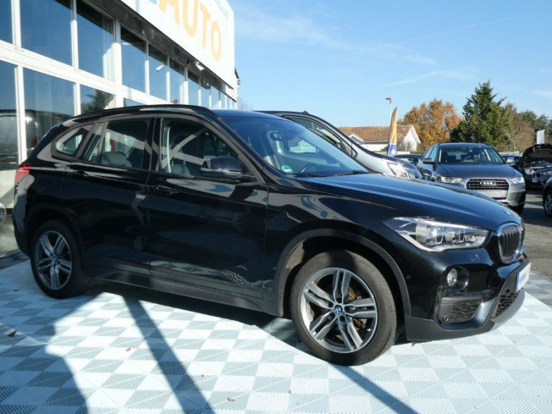 Photo 2 de l'offre de BMW X1 (F48) XDRIVE 18DA 150 BVA8 4WD LOUNGE GPS Camera JA18 Attel. à 26450€ chez Mérignac auto