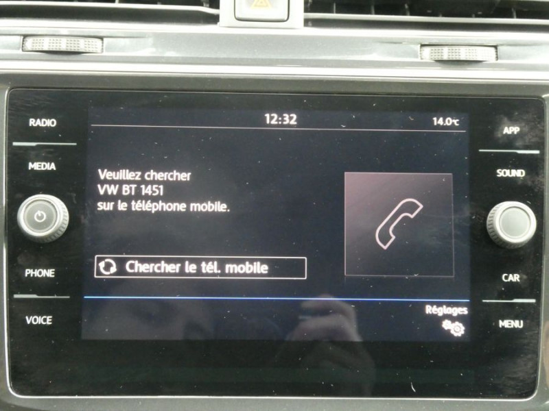 Photo 21 de l'offre de VOLKSWAGEN TIGUAN II 1.4 TSI 125 BVM6 TRENDLINE AppleCP Radars Attel. à 23450€ chez Mérignac auto