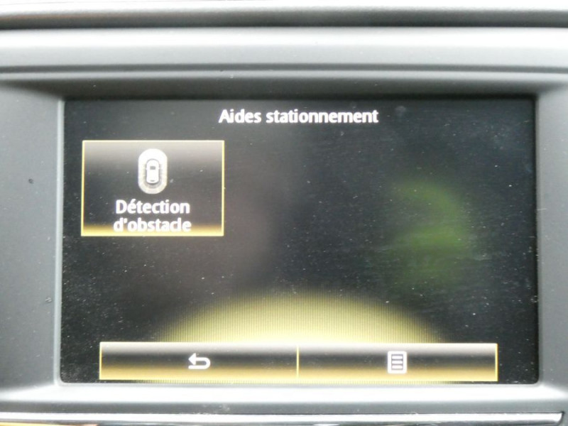 Photo 34 de l'offre de RENAULT KADJAR 1.5 DCI 110 EDC BUSINESS GPS Radars Attel. à 20480€ chez Mérignac auto