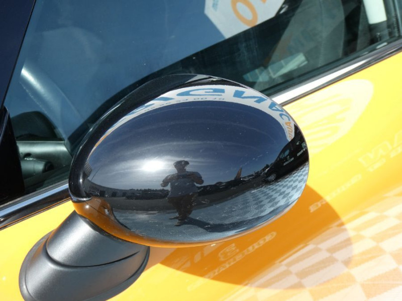 Photo 30 de l'offre de MINI MINI III 2.0 COOPER SD 170 BVM6 (F56) 3P à 15490€ chez Mérignac auto