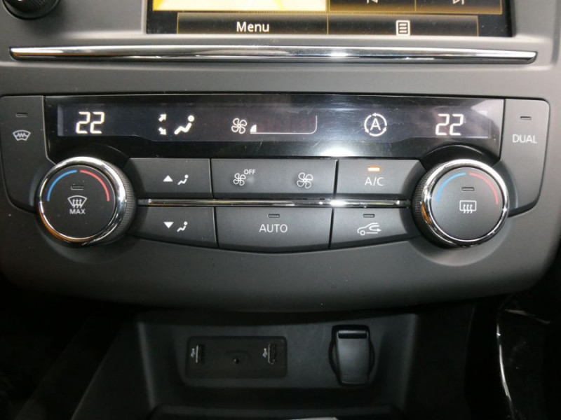 Photo 27 de l'offre de RENAULT KADJAR 1.5 DCI 110 EDC BUSINESS GPS Radars Attel. à 20480€ chez Mérignac auto