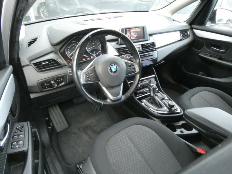 Photo 14 de l'offre de BMW SERIE 2 ACTIVE TOURER (F45) 225XE 224cv BVA HYBRID Rechargeable LOUNGE Camera 1ère Main à 20990€ chez Mérignac auto