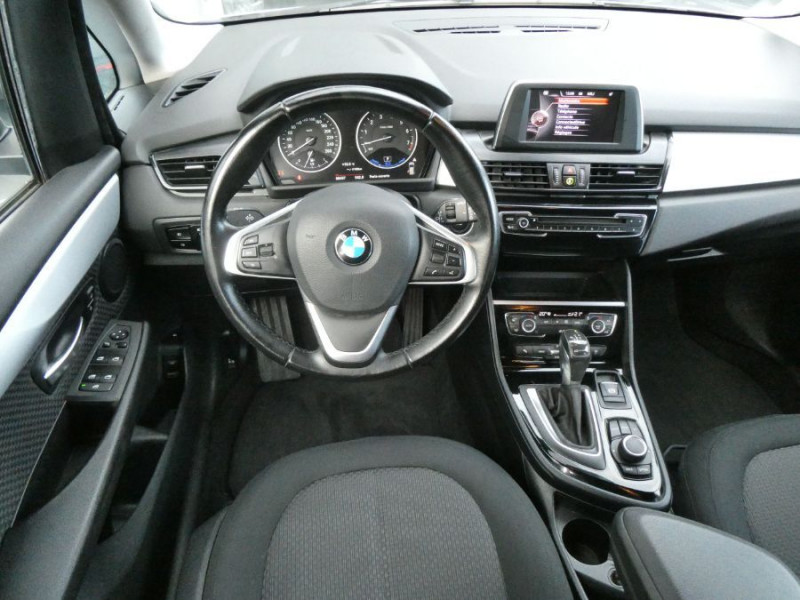 Photo 4 de l'offre de BMW SERIE 2 ACTIVE TOURER (F45) 225XE 224cv BVA HYBRID Rechargeable LOUNGE Camera 1ère Main à 20990€ chez Mérignac auto