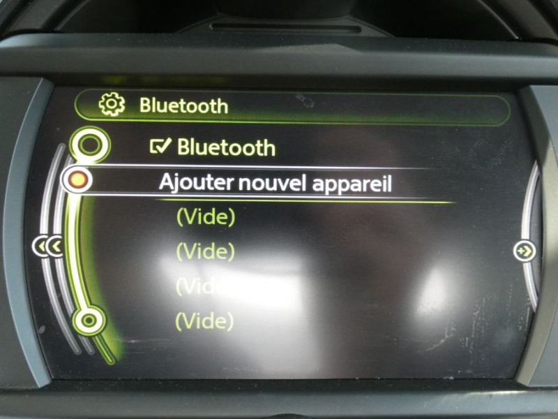 Photo 17 de l'offre de MINI MINI III 1.5i 136 BVM6 (F56) COOPER 3P Bluetooth SC à 17950€ chez Mérignac auto