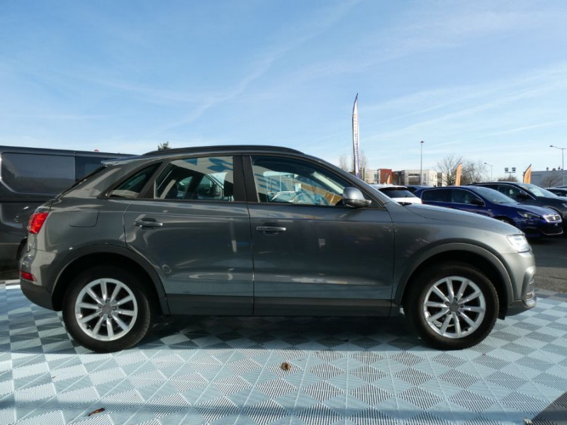 Photo 38 de l'offre de AUDI Q3 II 1.4 TFSI 150 BVM6 GPS SC Xénon Key Less à 25950€ chez Mérignac auto