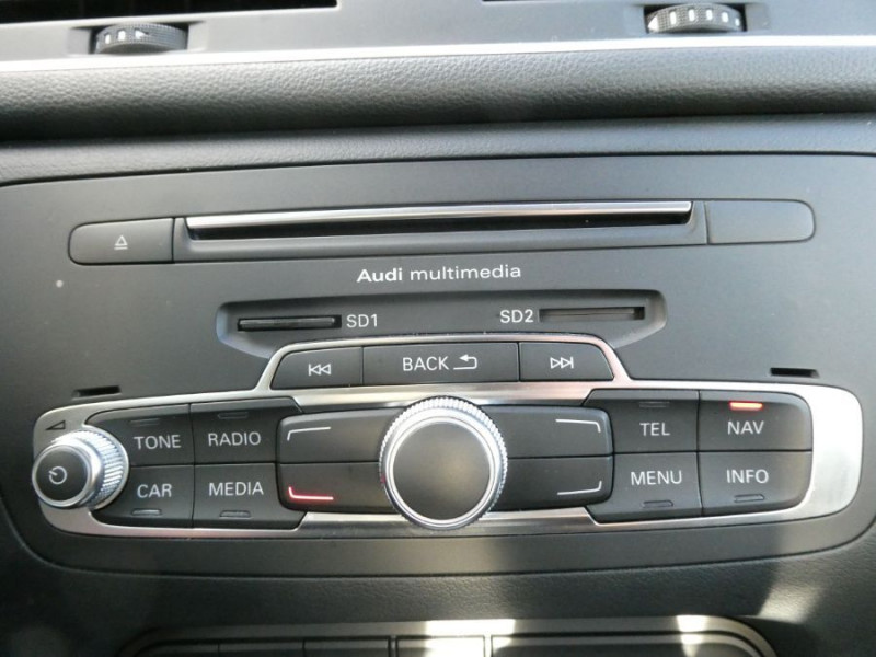 Photo 24 de l'offre de AUDI Q3 II 1.4 TFSI 150 BVM6 GPS SC Xénon Key Less à 25950€ chez Mérignac auto