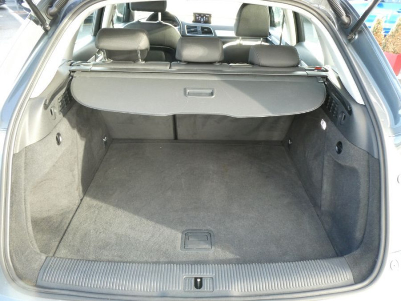 Photo 12 de l'offre de AUDI Q3 II 1.4 TFSI 150 BVM6 GPS SC Xénon Key Less à 25950€ chez Mérignac auto