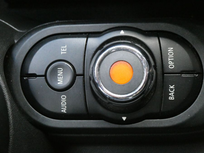 Photo 26 de l'offre de MINI MINI III 1.5i 136 BVM6 (F56) COOPER 3P Bluetooth à 13490€ chez Mérignac auto