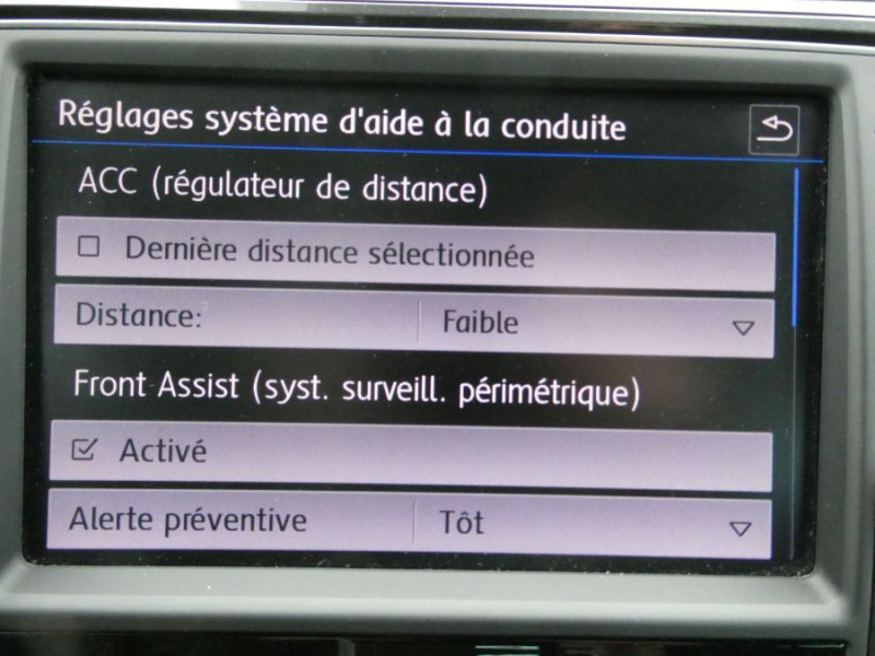 Photo 32 de l'offre de VOLKSWAGEN TIGUAN II 2.0 TDI 150 DSG7 2WD SOUND GPS ACC Driving Mode à 26480€ chez Mérignac auto