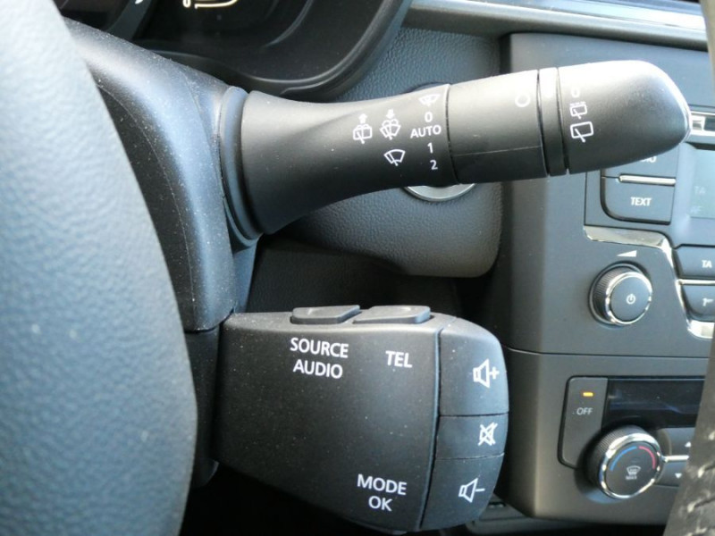 Photo 24 de l'offre de RENAULT KADJAR 1.6 DCI 130 BV6 ZEN Bluetooth JA17 Key Less à 19970€ chez Mérignac auto