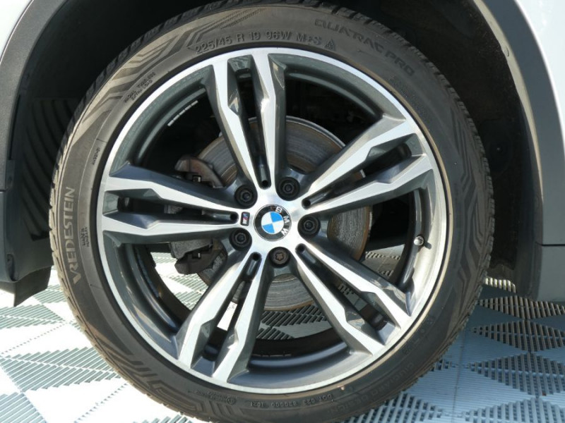 Photo 47 de l'offre de BMW X1 (F48) SDRIVE 18DA 150 BVA8 X LINE CUIR TOIT Ouvrant JA19 Hayon EL. à 28980€ chez Mérignac auto