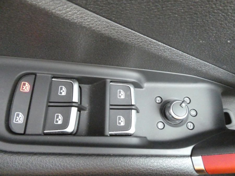 Photo 30 de l'offre de AUDI Q2 1.4 TFSI 150 BVM6 SPORT Pack S LINE Ext. LED Hayon EL. Camera à 24690€ chez Mérignac auto