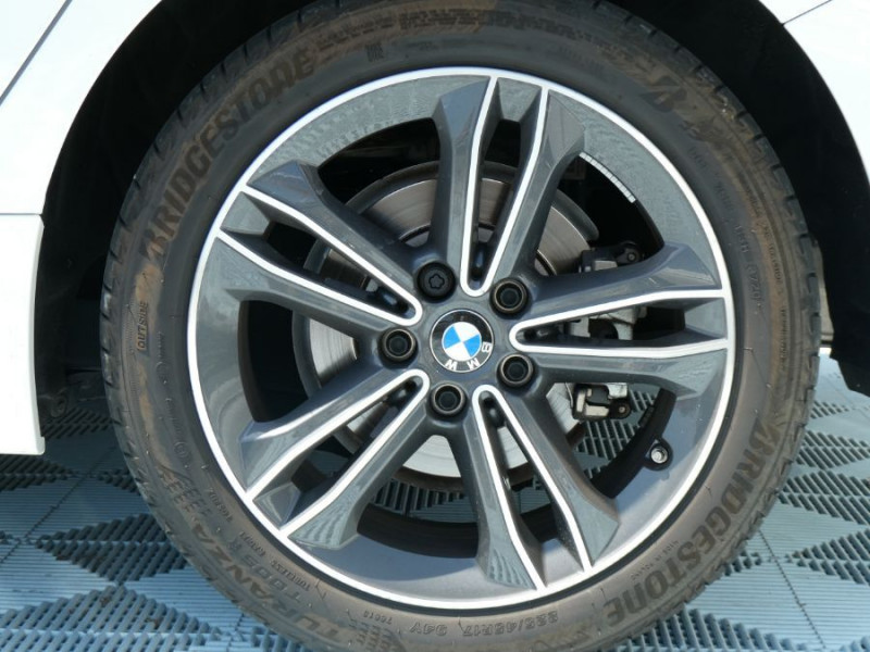 Photo 42 de l'offre de BMW SERIE 1 (F40) 118DA 150 BVA8 SPORT LINE Camera GPS à 29970€ chez Mérignac auto