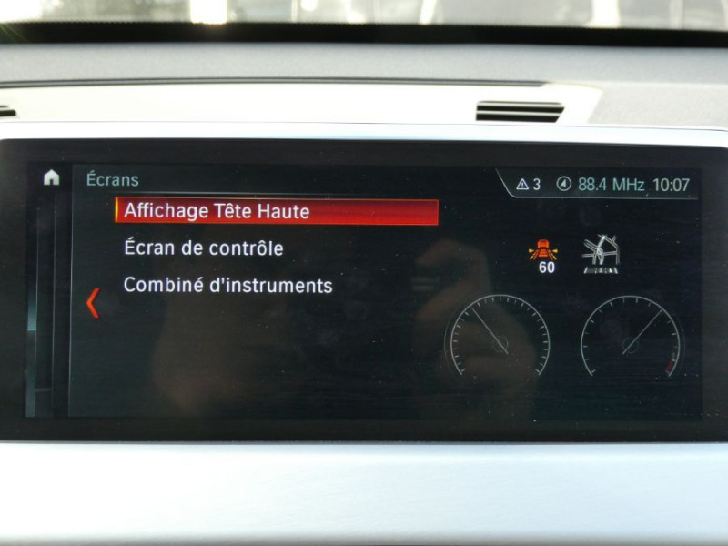 Photo 27 de l'offre de BMW X1 (F48) SDRIVE 18DA 150 BVA8 X LINE CUIR TOIT Ouvrant JA19 Hayon EL. à 28980€ chez Mérignac auto