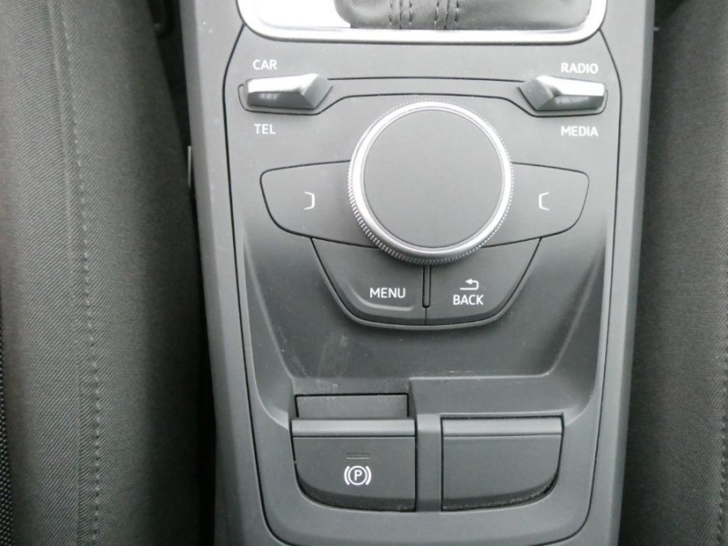 Photo 23 de l'offre de AUDI Q2 1.4 TFSI 150 S Tronic Bluetooth à 24690€ chez Mérignac auto