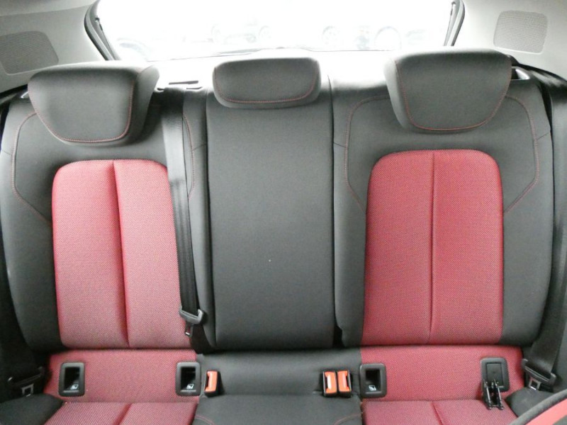 Photo 17 de l'offre de AUDI Q2 1.4 TFSI 150 BVM6 SPORT Pack S LINE Ext. LED Hayon EL. Camera à 24690€ chez Mérignac auto