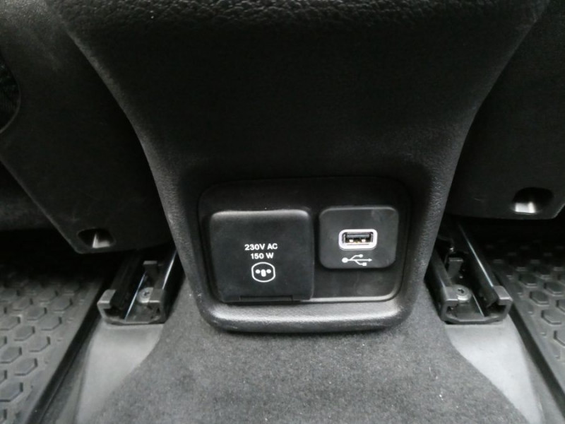 Photo 36 de l'offre de JEEP COMPASS II 1.3 PHEV T4 240 AT6 4XE EAWD S Toit Ouvrant à 35500€ chez Mérignac auto