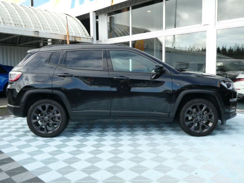 Photo 10 de l'offre de JEEP COMPASS II 1.3 PHEV T4 240 AT6 4XE EAWD S Toit Ouvrant à 35500€ chez Mérignac auto