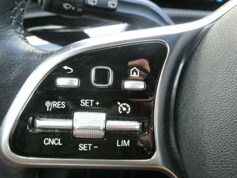Photo 33 de l'offre de MERCEDES-BENZ CLASSE A IV 200 E 163cv BVM6 PROGRESSIVE Grand GPS Camera JA17 Privacy Glass à 25950€ chez Mérignac auto
