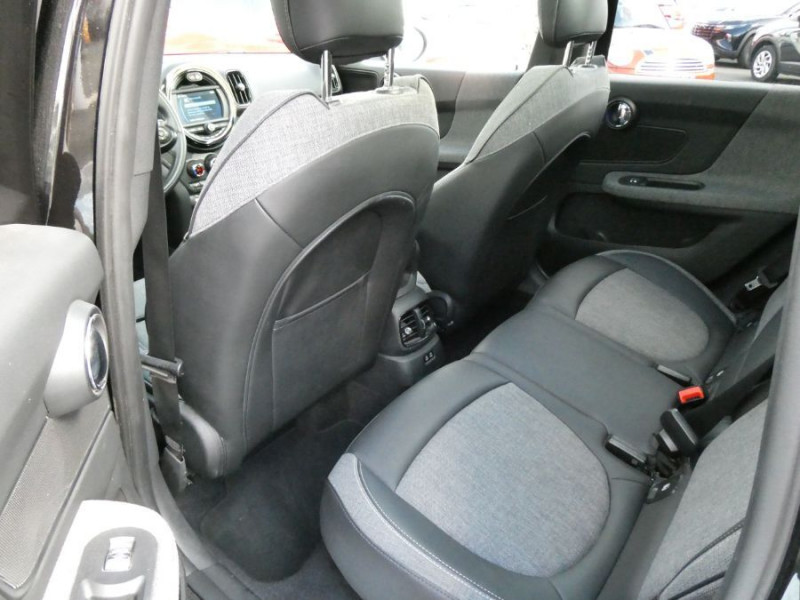 Photo 19 de l'offre de MINI COUNTRYMAN (F60) 1.5i 136 BVA COOPER Camera TOIT Ouvrant Hayon EL. Hifi ... à 25980€ chez Mérignac auto