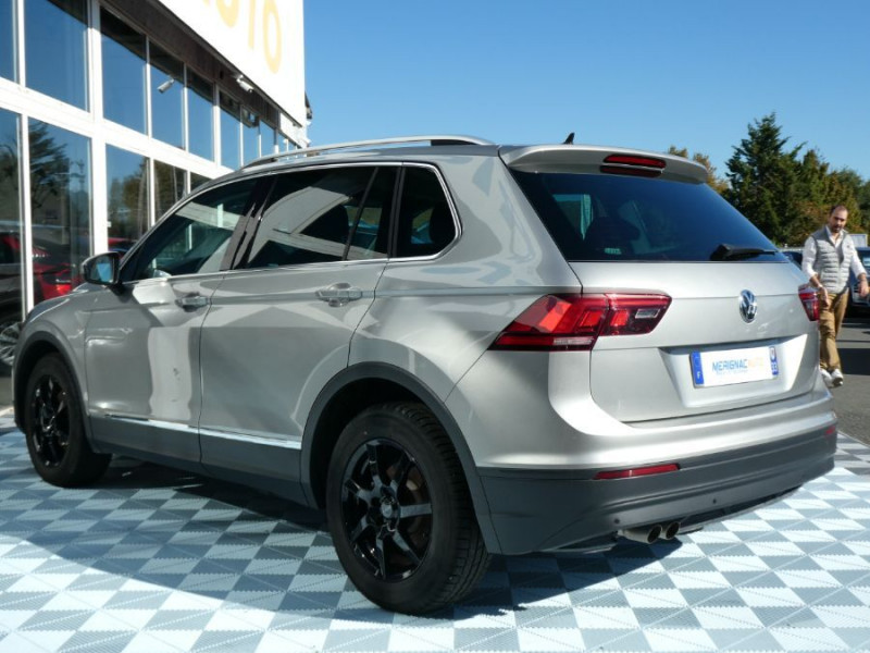 Photo 11 de l'offre de VOLKSWAGEN TIGUAN II 1.4 TSI 150 BVM6 COMFORTLINE Alcantara ACC Hayon EL. à 25970€ chez Mérignac auto