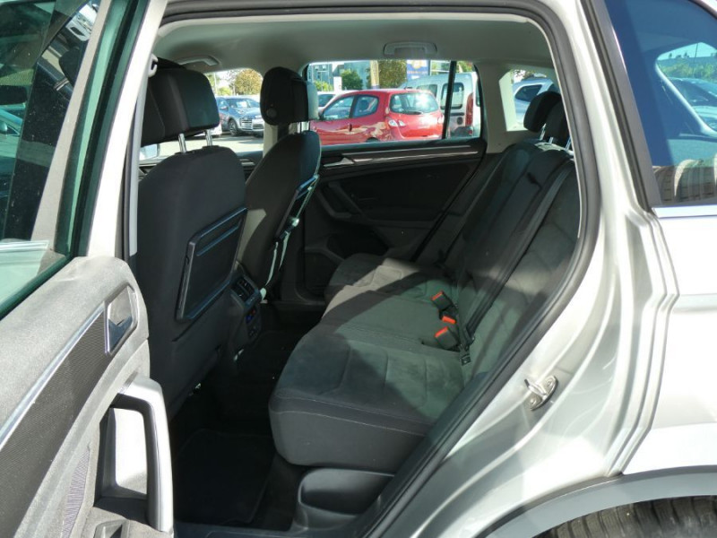 Photo 14 de l'offre de VOLKSWAGEN TIGUAN II 1.4 TSI 150 BVM6 COMFORTLINE Alcantara ACC Hayon EL. à 25970€ chez Mérignac auto