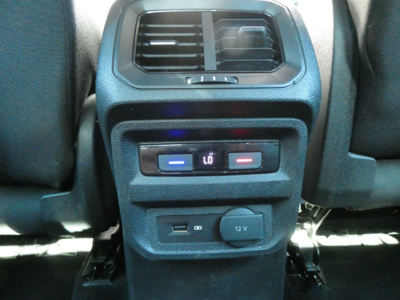 Photo 39 de l'offre de VOLKSWAGEN TIGUAN II 1.4 TSI 150 BVM6 COMFORTLINE Alcantara ACC Hayon EL. à 25970€ chez Mérignac auto