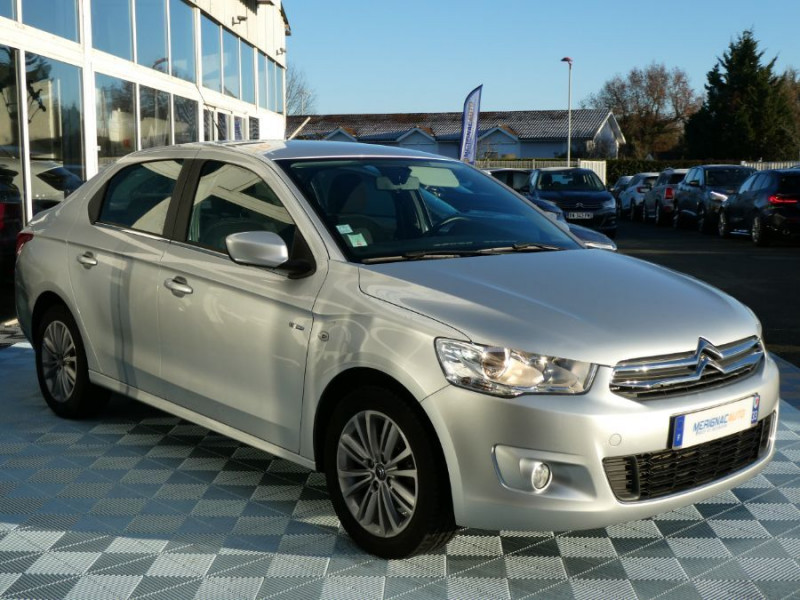 Photo 2 de l'offre de CITROEN C-ELYSEE 1.6 BlueHDi 100 EXCLUSIVE JA16 à 11790€ chez Mérignac auto