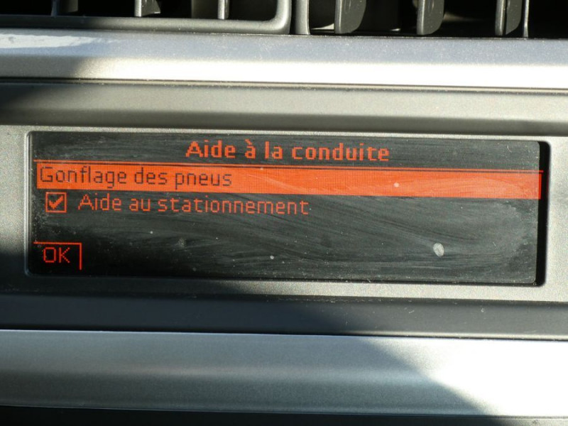 Photo 13 de l'offre de CITROEN C-ELYSEE 1.6 BlueHDi 100 EXCLUSIVE JA16 à 11790€ chez Mérignac auto
