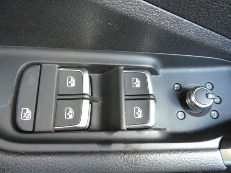 Photo 40 de l'offre de AUDI Q2 1.4 TFSI 150 BVM6 SPORT GPS LED RER Carplay à 23450€ chez Mérignac auto