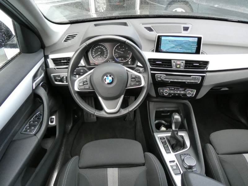 Photo 4 de l'offre de BMW X1 (F48) SDRIVE 18DA 150 BVA8 LOUNGE GPS Hayon EL. Camera SEM Options... à 24980€ chez Mérignac auto