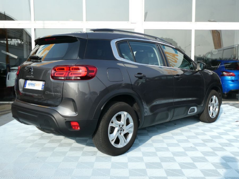 Photo 13 de l'offre de CITROEN C5 AIRCROSS 1.2 PureTech 130 BV6 LIVE PACK Camera Radars CarPlay Barres à 23480€ chez Mérignac auto