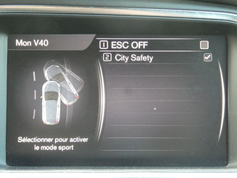 Photo 32 de l'offre de VOLVO V40 T3 1.5 152 BVA6 MOMENTUM GPS LED Radars à 21490€ chez Mérignac auto