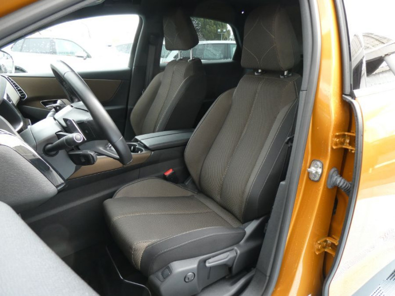 Photo 18 de l'offre de DS DS7 CROSSBACK 1.5 BlueHDi 130 EAT8 SO CHIC GPS Xénon Key Less JA19 Hayon EL. à 32950€ chez Mérignac auto