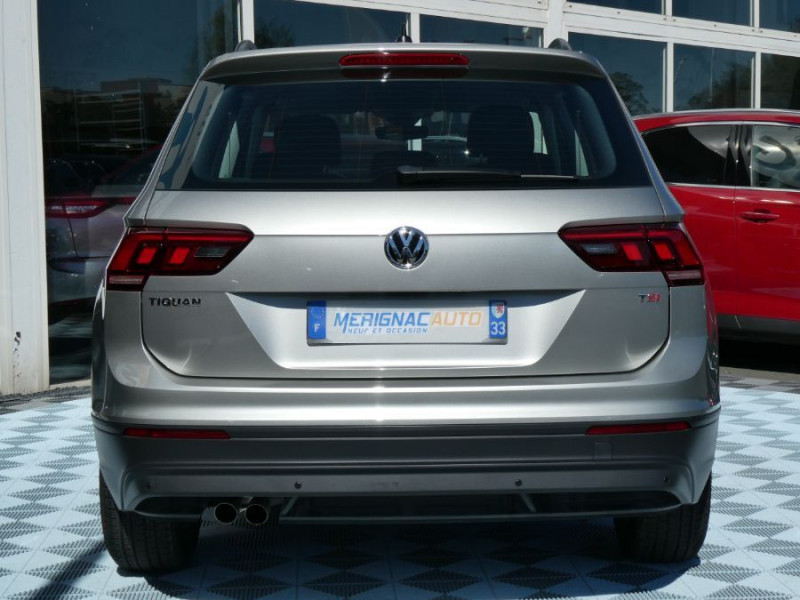 Photo 9 de l'offre de VOLKSWAGEN TIGUAN II 1.4 TSI 150 DSG6 COMFORTLINE Régul ACC Radars 1ère Main à 25480€ chez Mérignac auto