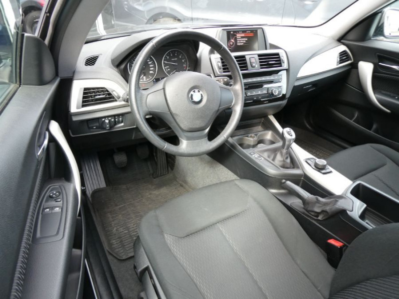 Photo 13 de l'offre de BMW SERIE 1 (F20) 116i 110cv BVM6 3P PACK Clim Auto JA18 à 16950€ chez Mérignac auto