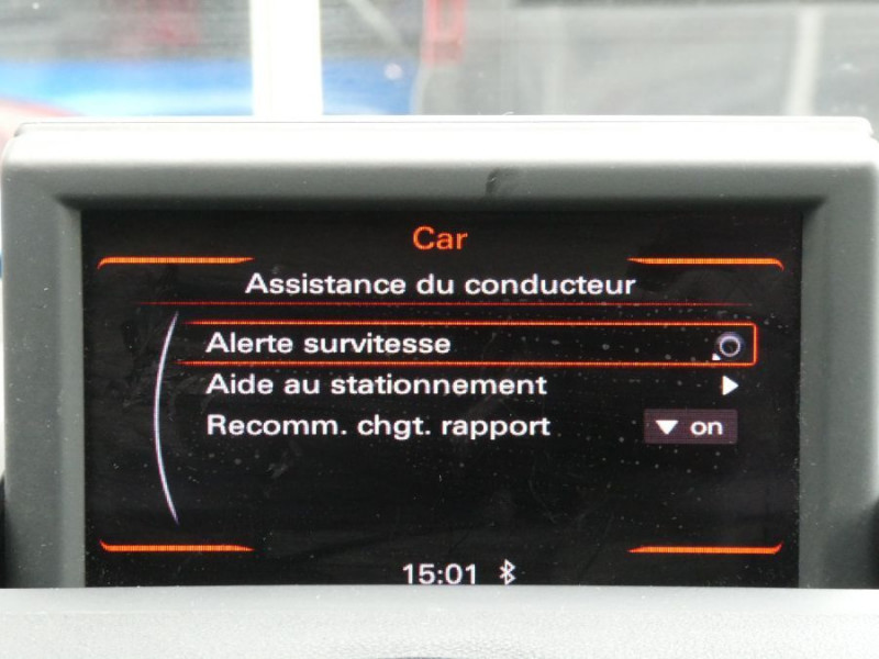 Photo 26 de l'offre de AUDI A1 1.6 TDI 90 AMBITION 3P Xénon JA16 Bluetooth à 11350€ chez Mérignac auto