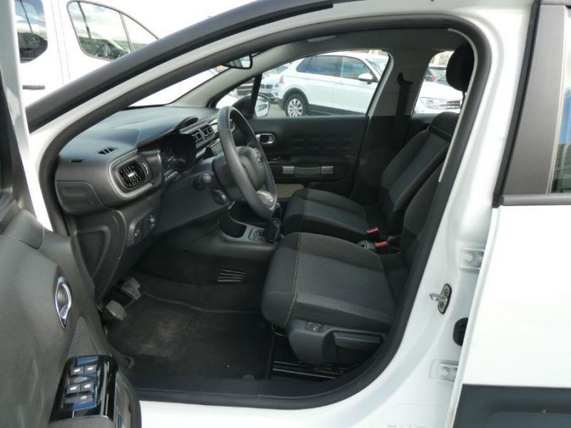 Photo 14 de l'offre de CITROEN C3 III (2) 1.2 PureTech 83 SHINE Mirror Link 4VE SC à 15750€ chez Mérignac auto