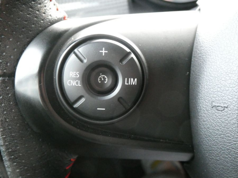 Photo 32 de l'offre de MINI MINI III 1.5i 136 BVM6 (F56) COOPER 3P Semi Cuir SC RER à 19290€ chez Mérignac auto