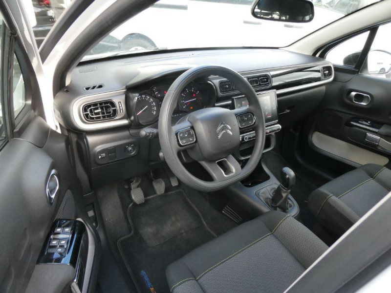 Photo 6 de l'offre de CITROEN C3 III (2) 1.2 PureTech 83 SHINE Mirror Link 4VE SC à 15750€ chez Mérignac auto