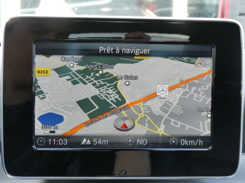 Photo 7 de l'offre de MERCEDES-BENZ CLA 180 122cv BVM6 SENSATION GPS Camera JA18 Attel. à 20950€ chez Mérignac auto