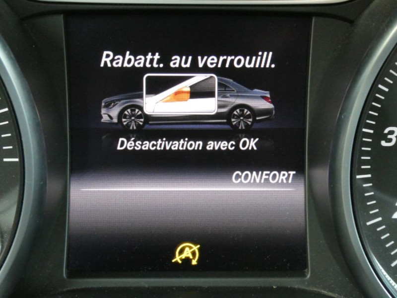 Photo 19 de l'offre de MERCEDES-BENZ CLA 180 122cv BVM6 SENSATION GPS Camera JA18 Attel. à 20950€ chez Mérignac auto